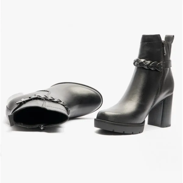 25424-29-001 Ladies Ankle Boots Black