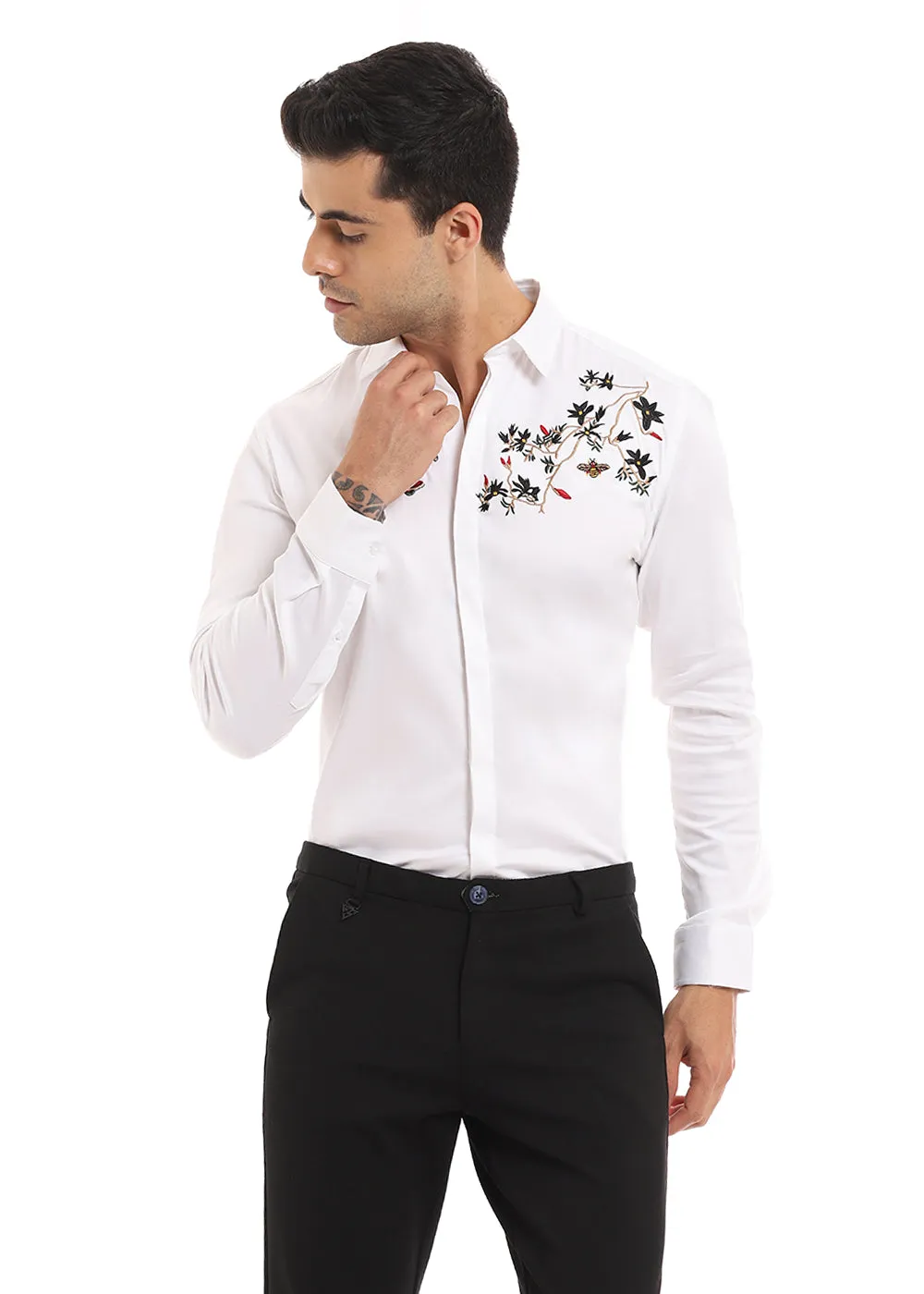 Beeclub Needle Work White Shirt