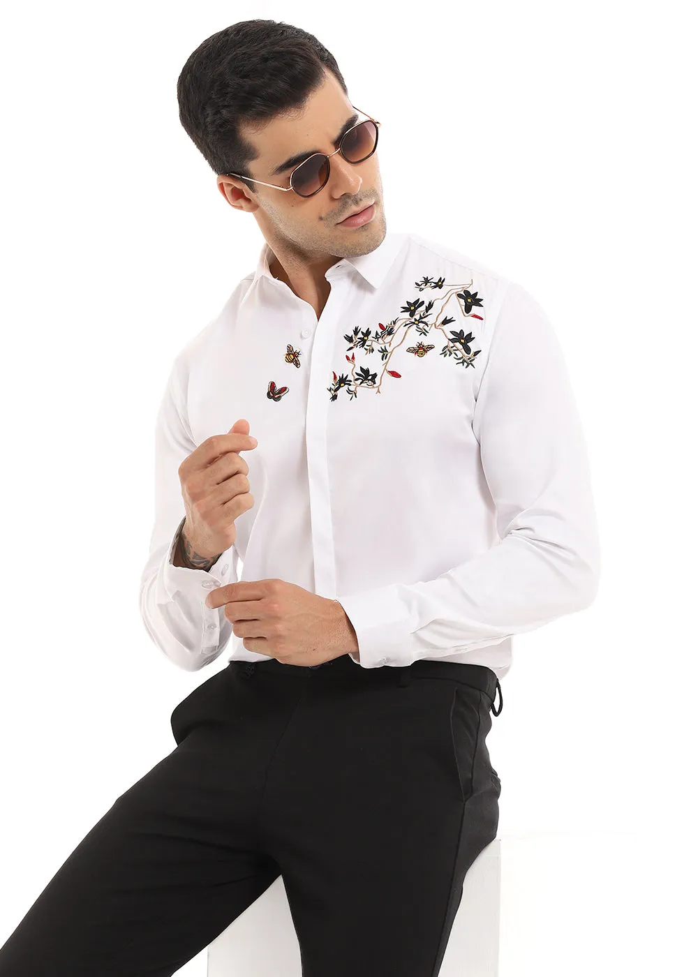 Beeclub Needle Work White Shirt