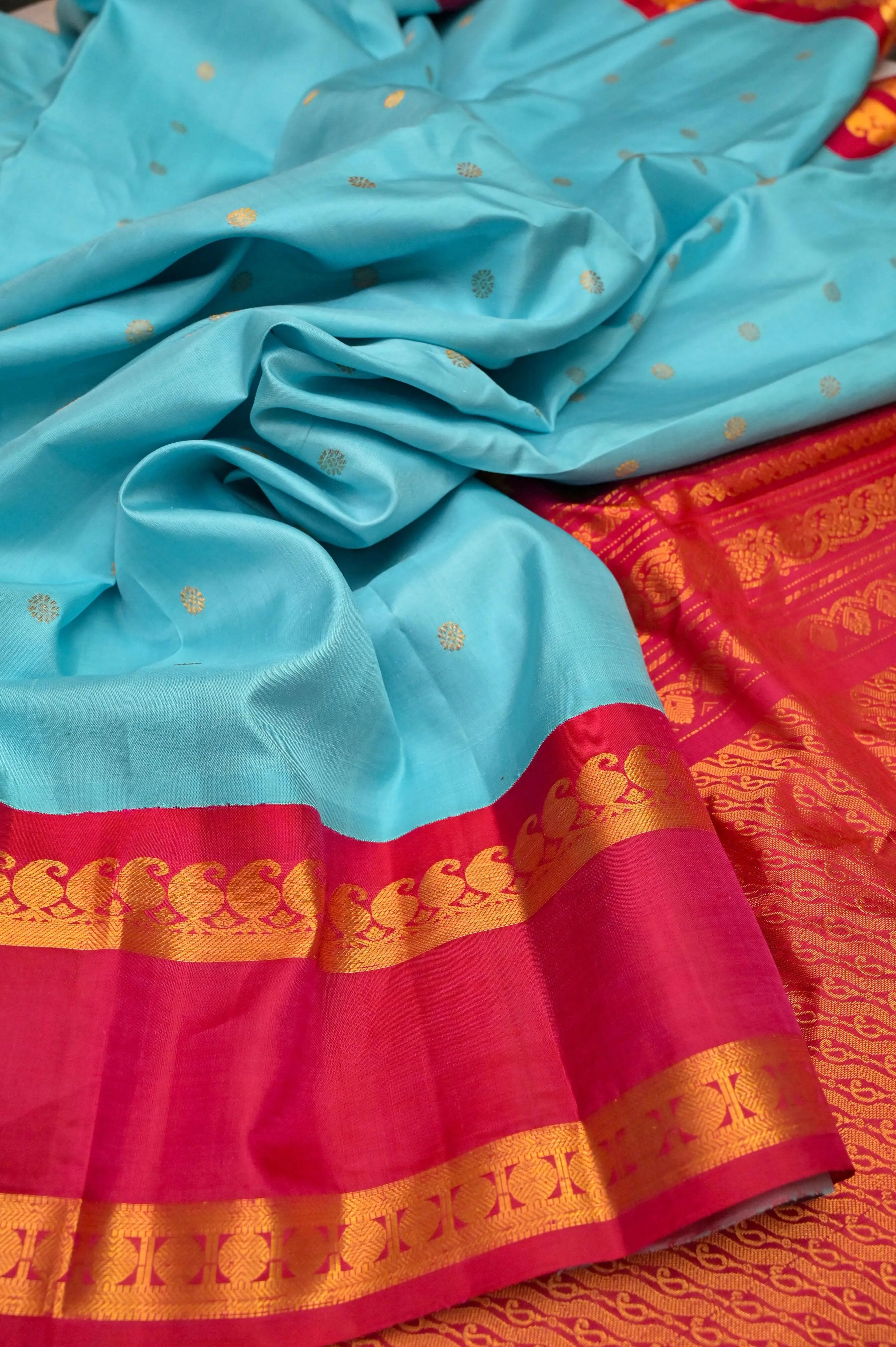 Firozi Blue Color Pure Gadwal Silk Saree with Butta Work