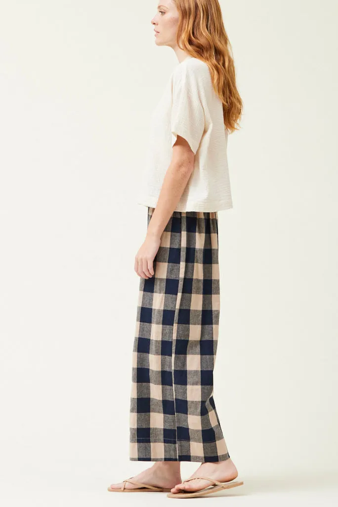 GRADE AND GATER GINGHAM LANTERN PANT