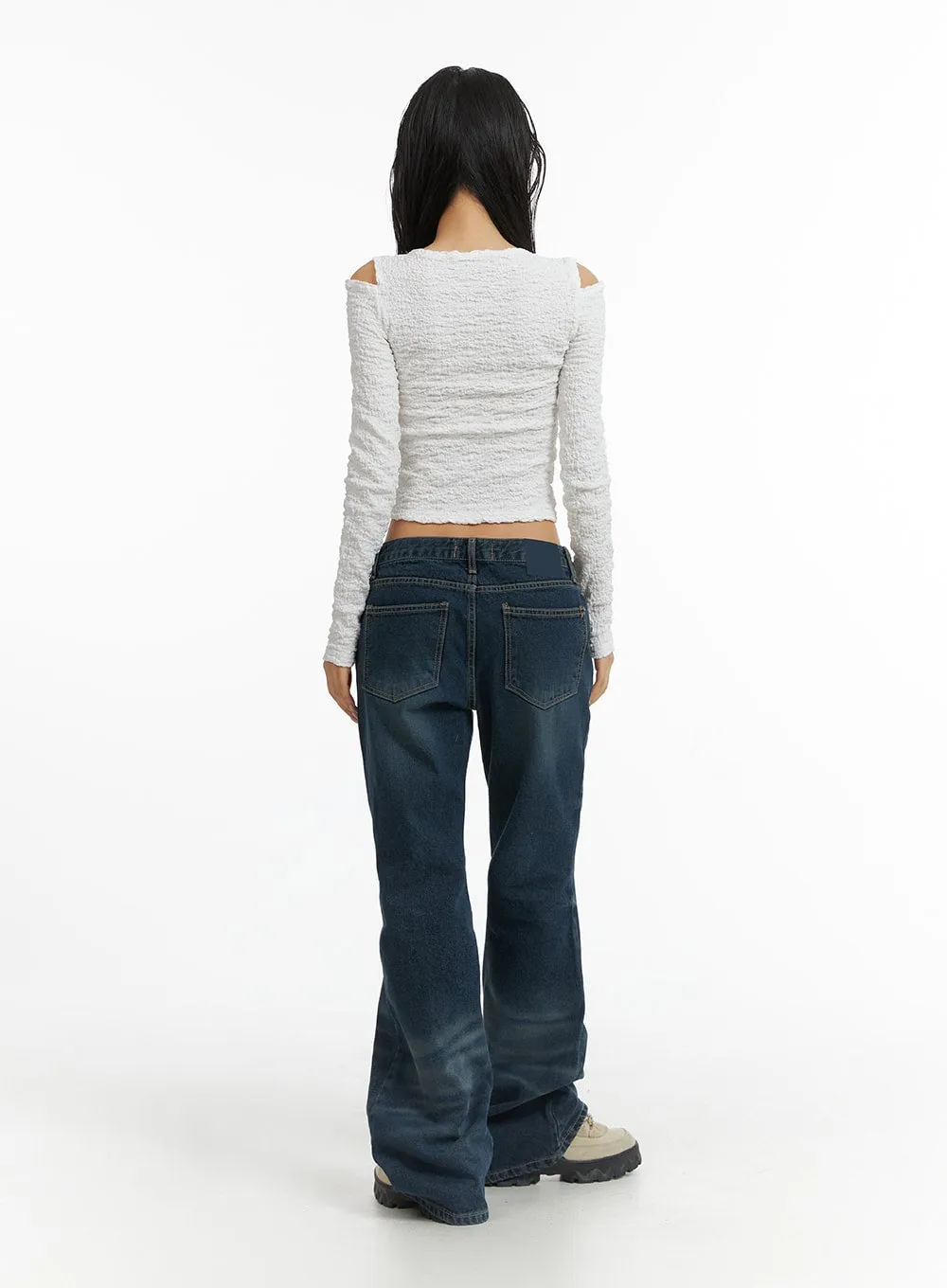 Low Waist Buttoned Flared Jeans CJ425