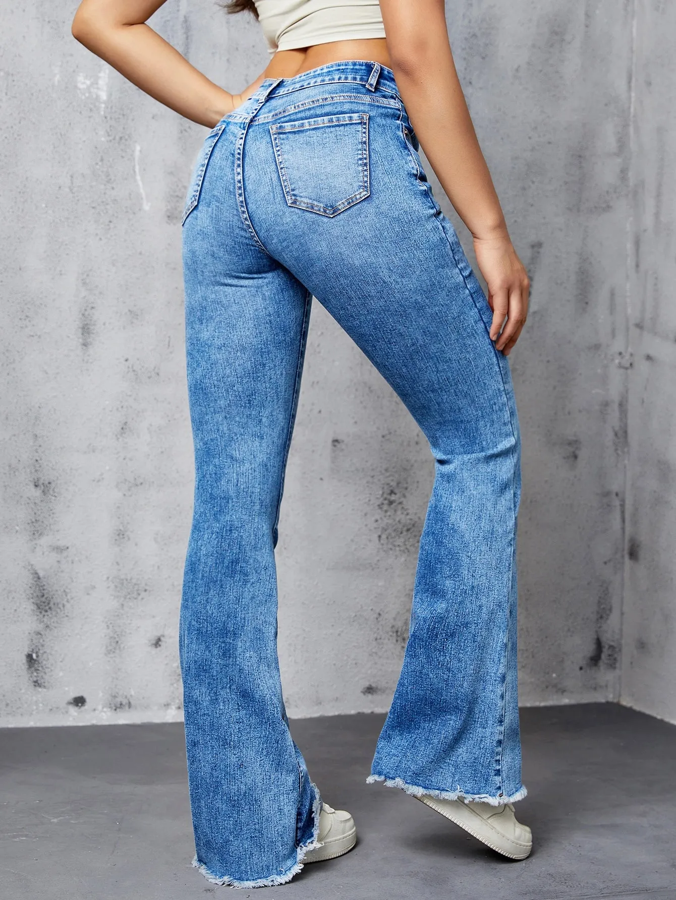 Slant Pocket Bleach Wash Flare Leg Jeans