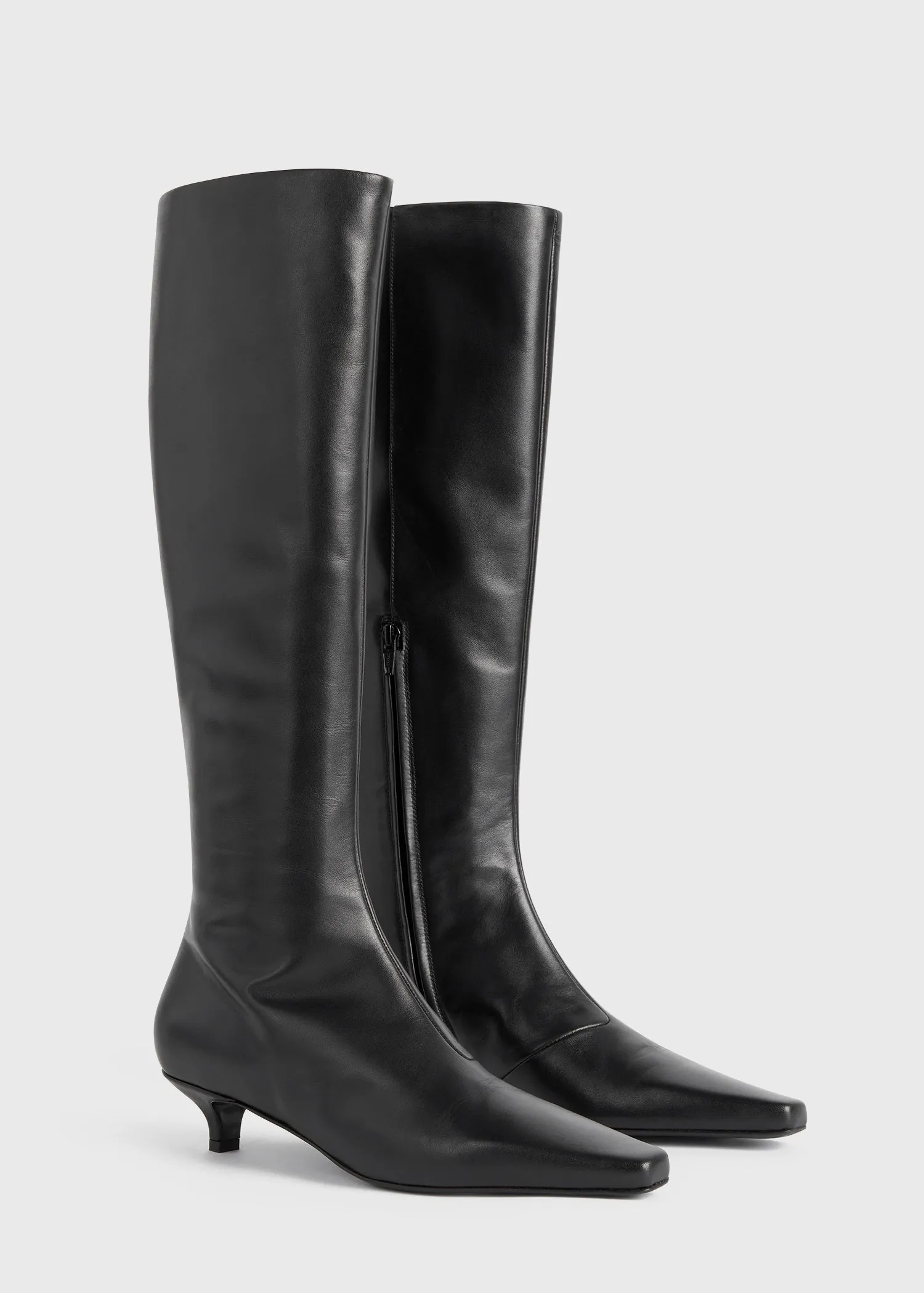 The Slim Knee-High Boot black